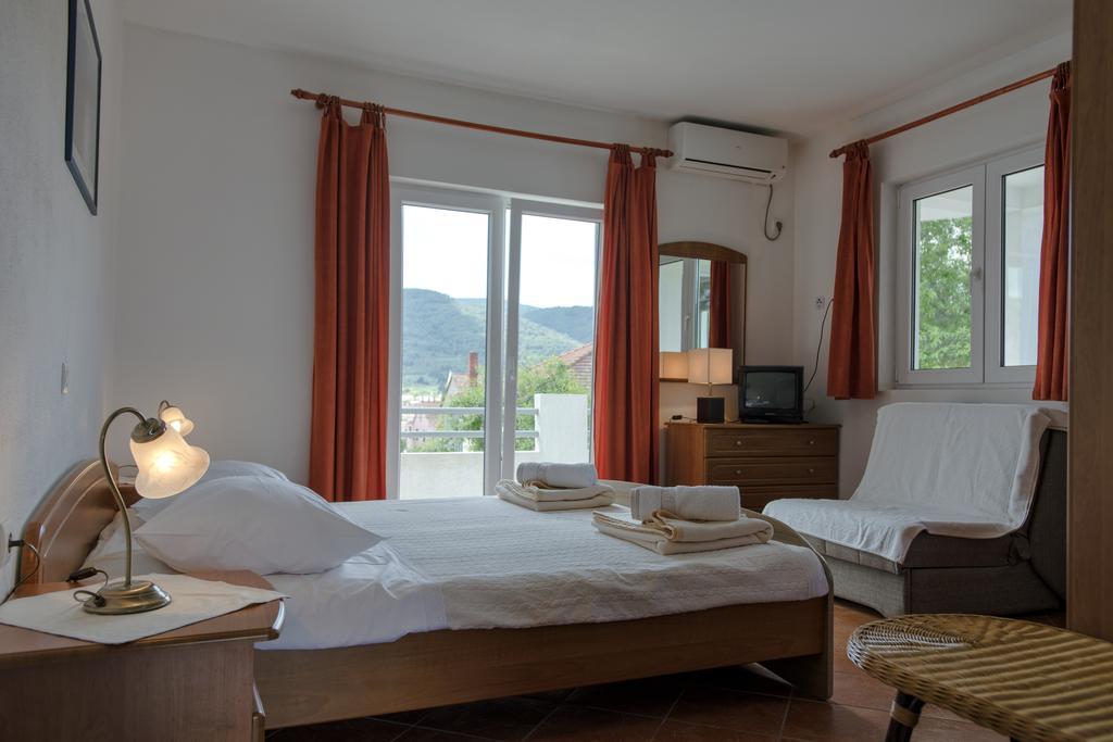 Apartments Markovic Стари Град Номер фото